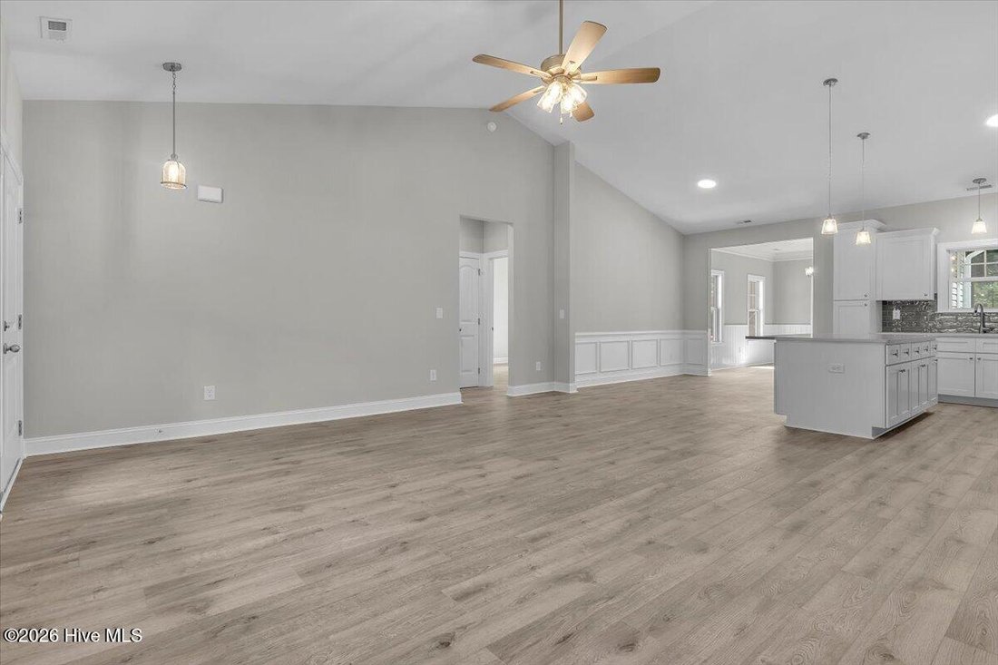 House in North Topsail Beach, North Carolina, United States 5 - 18280982