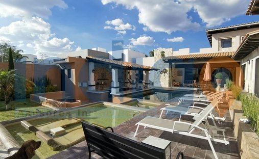 House in Juriquilla, Querétaro, Mexico 1