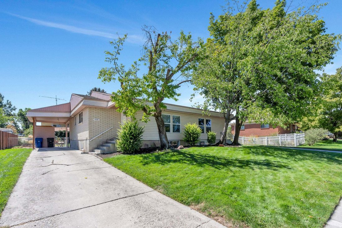 House in Holladay, Utah, United States 4 - 18682069