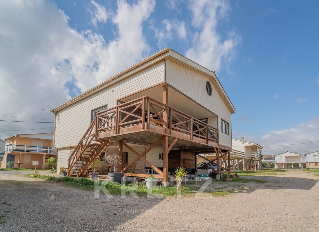 Chalet in Gruissan, Occitania, France 3 - 18681576