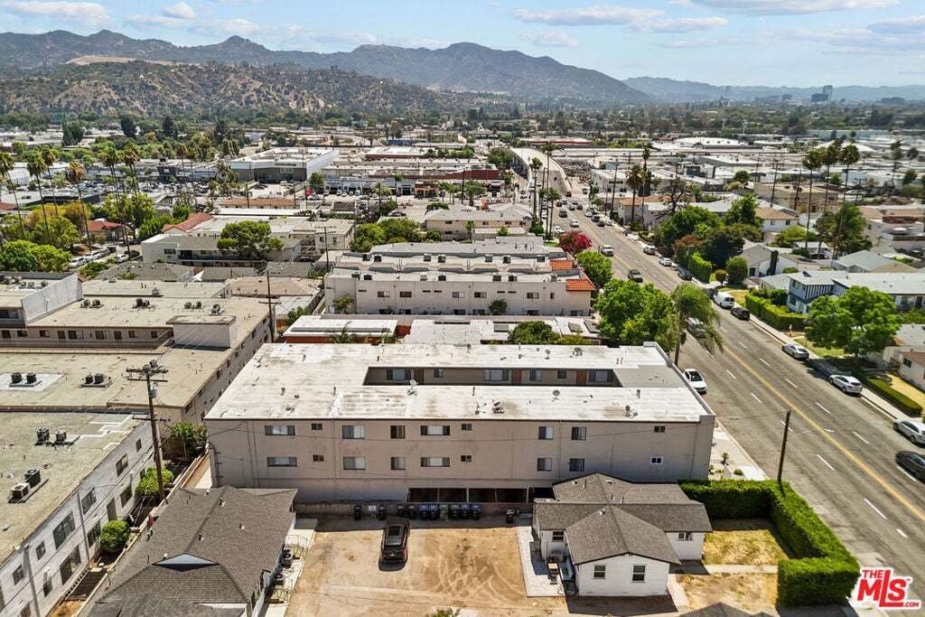 Autres à Glendale, Californie, États-Unis 3 - 18682139