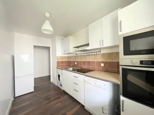 Apartment in Hôtel de Ville, Courbevoie, France 4 - 15869685