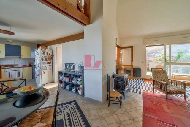 Apartment in Insurrection, Vanves, France 1 - 16209608