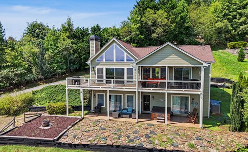 Maison à Hayesville, Caroline du Nord, États-Unis 1
