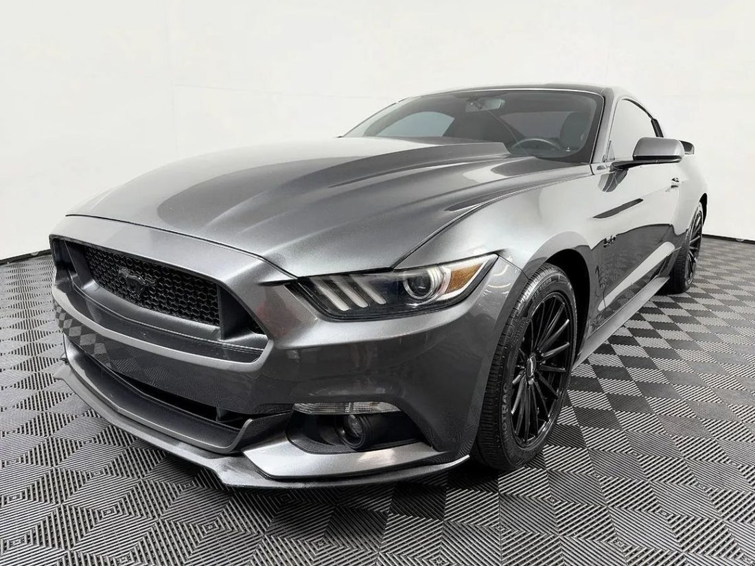 Coupe in Lynnwood, WA, United States 3 - 18683914