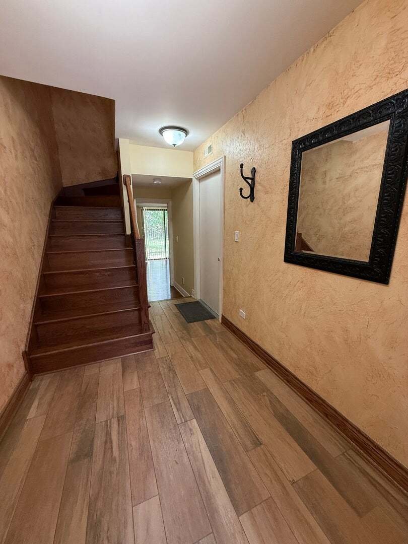Condo in Park Ridge, Illinois, United States 2 - 18680928
