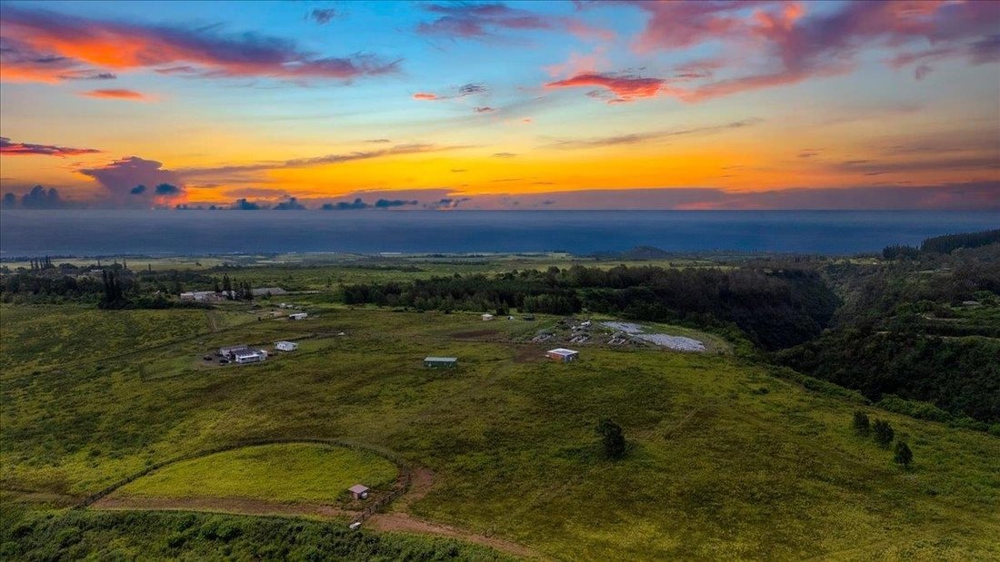 Land in Makawao, Hawaii, United States 1 - 18684344