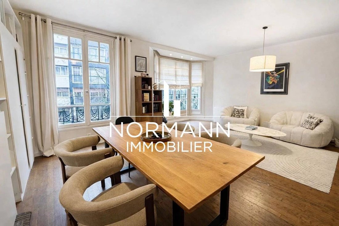 Apartment in Bois de Boulogne, Paris 16e Arrondissement, Paris 4 - 17373516