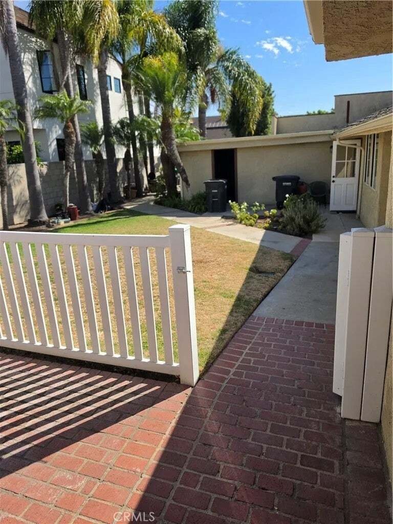 Newport Beach, California, United States 4 - 18682785