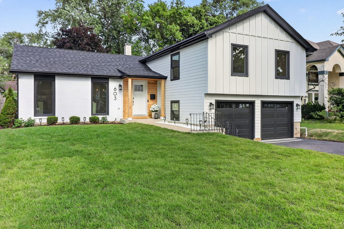 House in Hinsdale, Illinois, United States 1 - 18682769