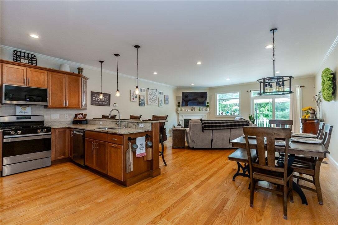 Condo in North Kingstown, Rhode Island, United States 3 - 18681871