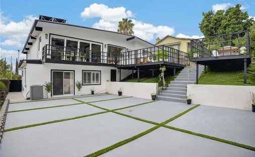 House in West Hills, California, United States 1