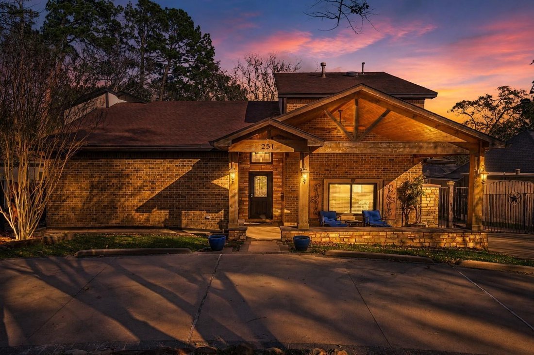 Maison à Conroe, Texas, États-Unis 1 - 18581905