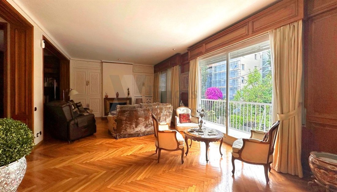 Apartment in Sarrià-Sant Gervasi, Barcelona, Spain 1 - 18680513