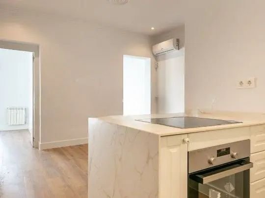 Appartamento a Chamberí, Madrid, Spagna 4 - 17677643