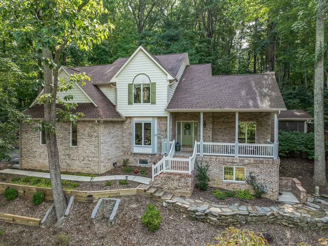 House in Asheville, North Carolina, United States 3 - 18684314