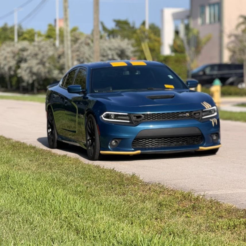 Sedan in Wilton Manors, FL, United States 3 - 18683842