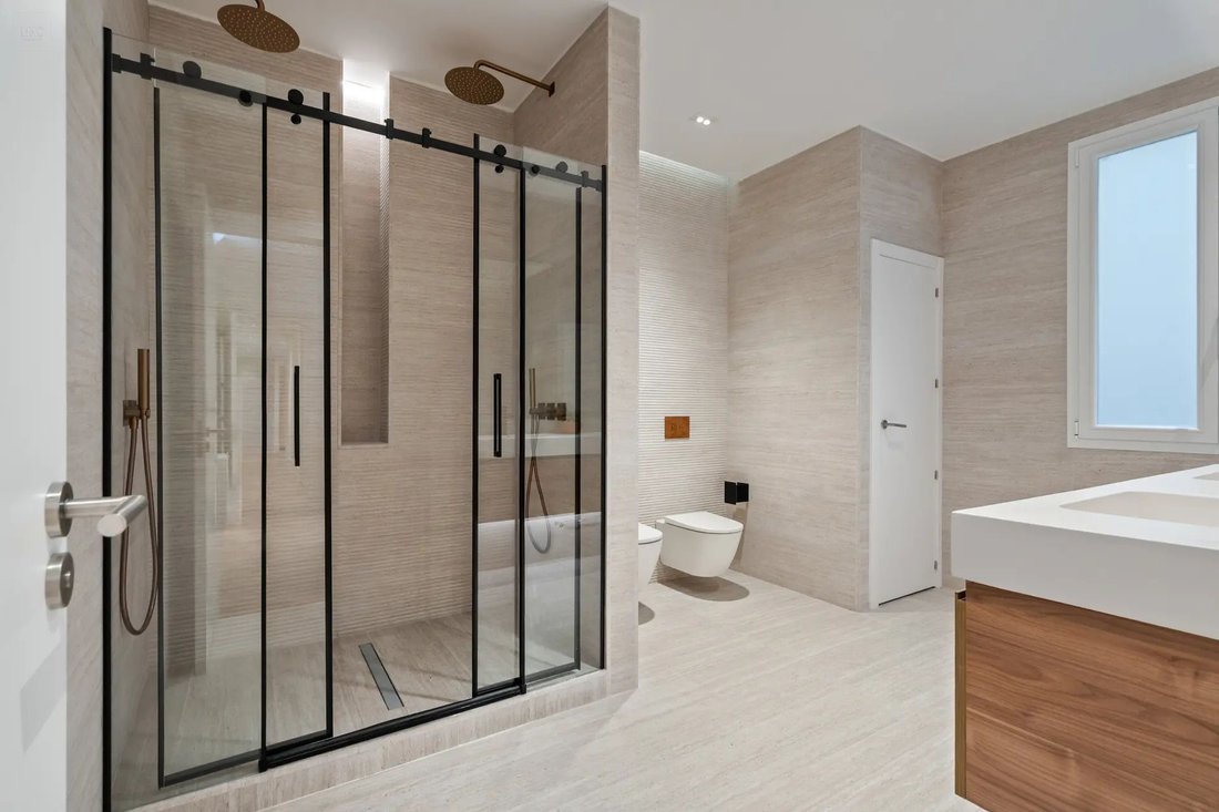 Appartamento a Chamberí, Madrid, Spagna 2 - 17677646