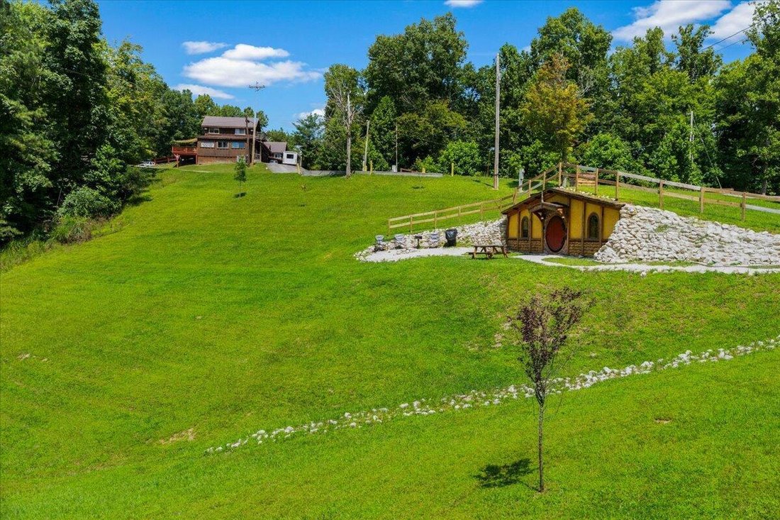 House in Rogers Location, Kentucky, United States 5 - 18680388