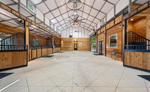 House in Springfield, Tennessee, United States 1