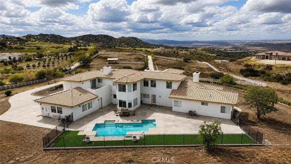 Casa en Nuevo, California, Estados Unidos 5 - 17879049