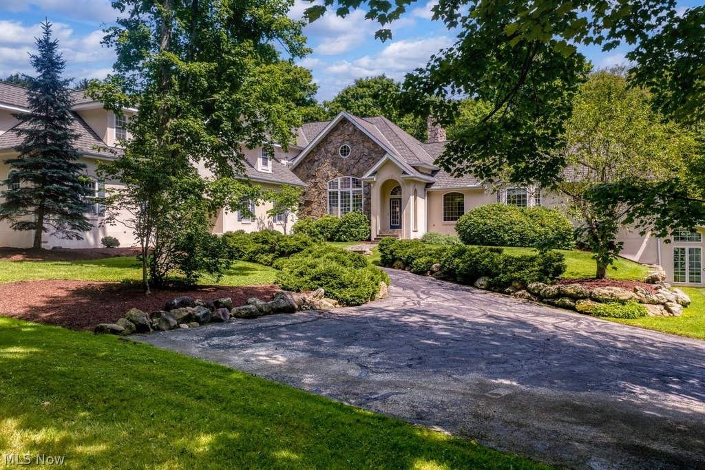 House in Chardon, Ohio, United States 3 - 18684429