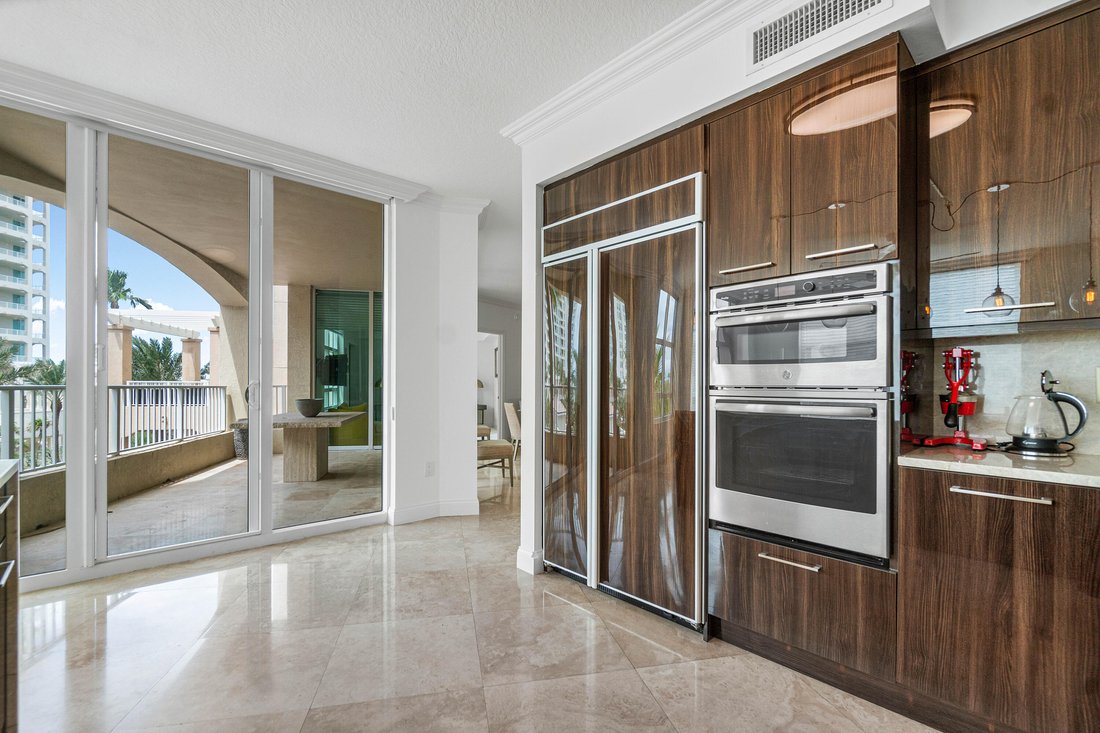 Condo in Boca Raton, Florida, United States 3 - 18683398