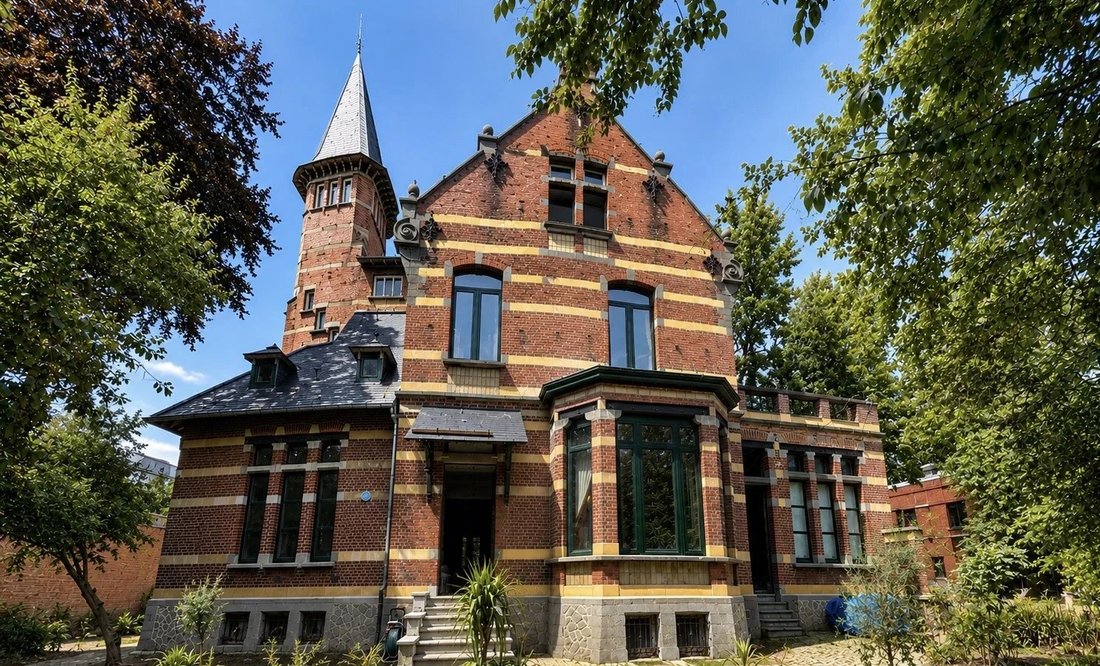House in Charleroi, Wallonia, Belgium 1 - 18683775