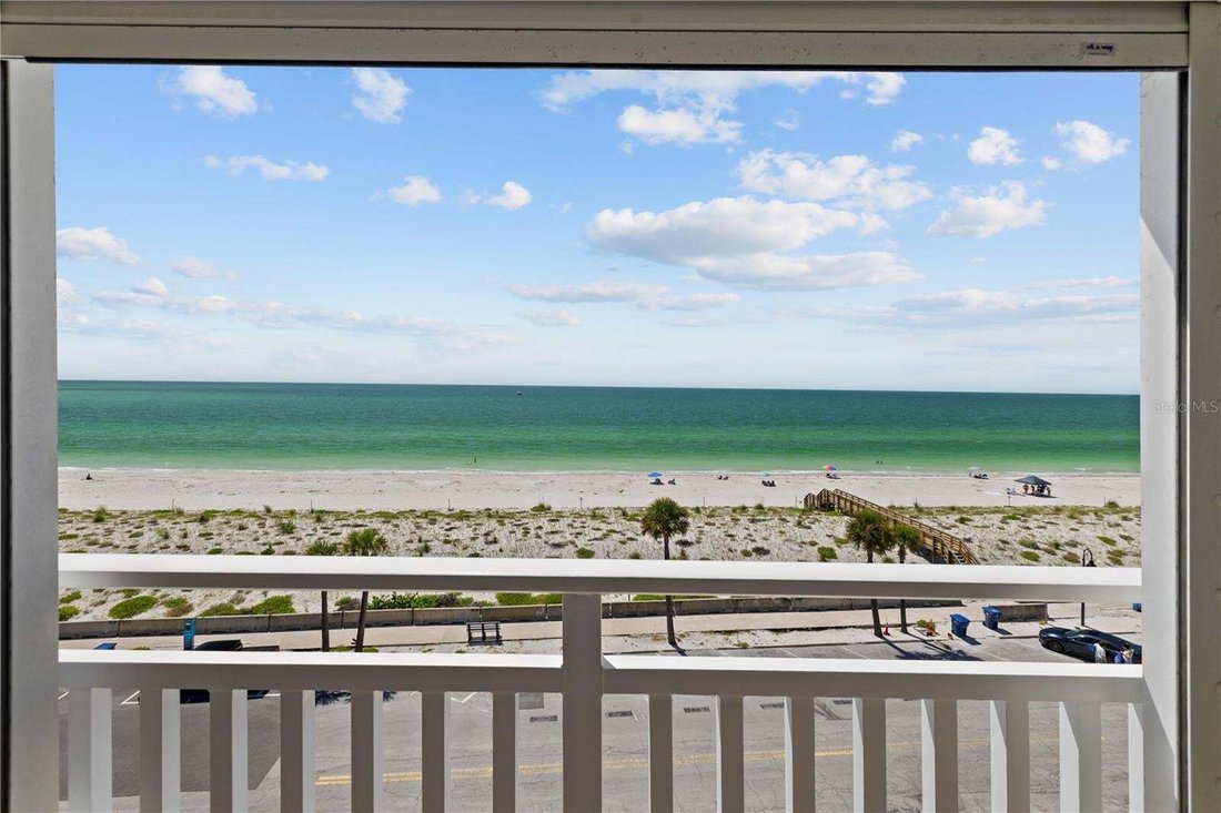 Condo in St. Pete Beach, Florida, United States 2 - 18680486