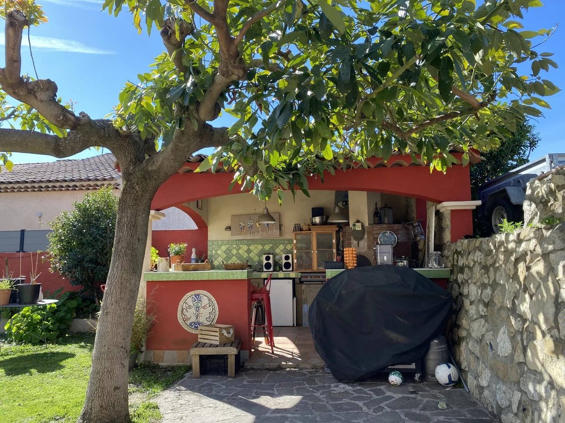 Casa en Castellar, Provenza-Alpes-Costa Azul, Francia 2 - 17508946