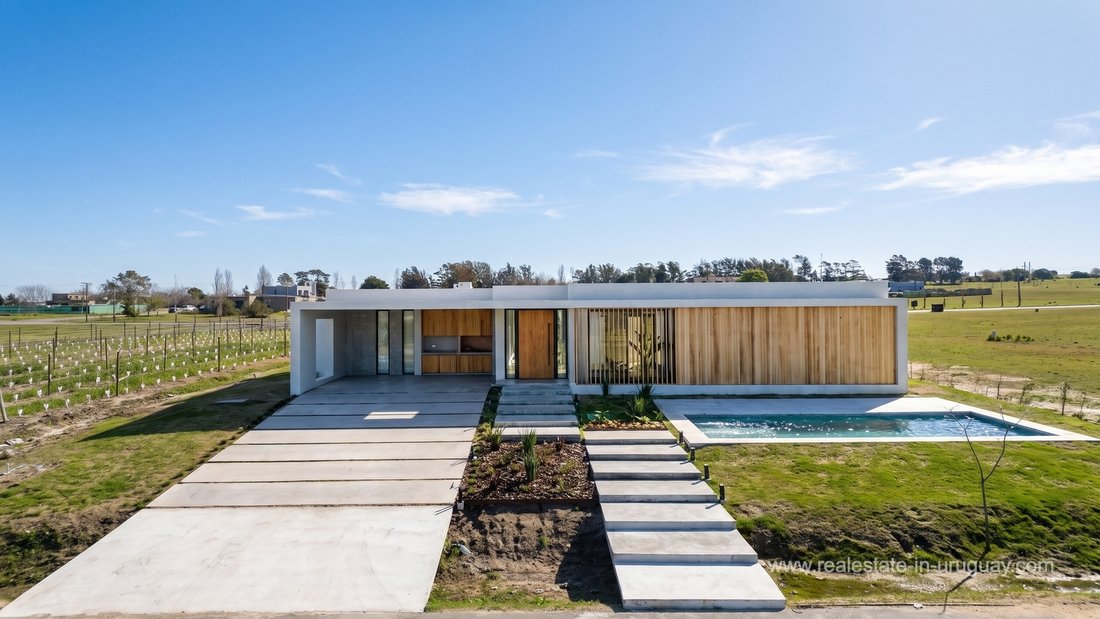 House in La Cantera, Canelones Department, Uruguay 2 - 18680052
