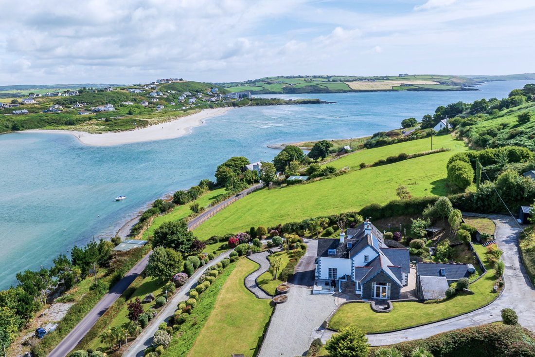 House in Clonakilty, County Cork, Ireland 1 - 18680083