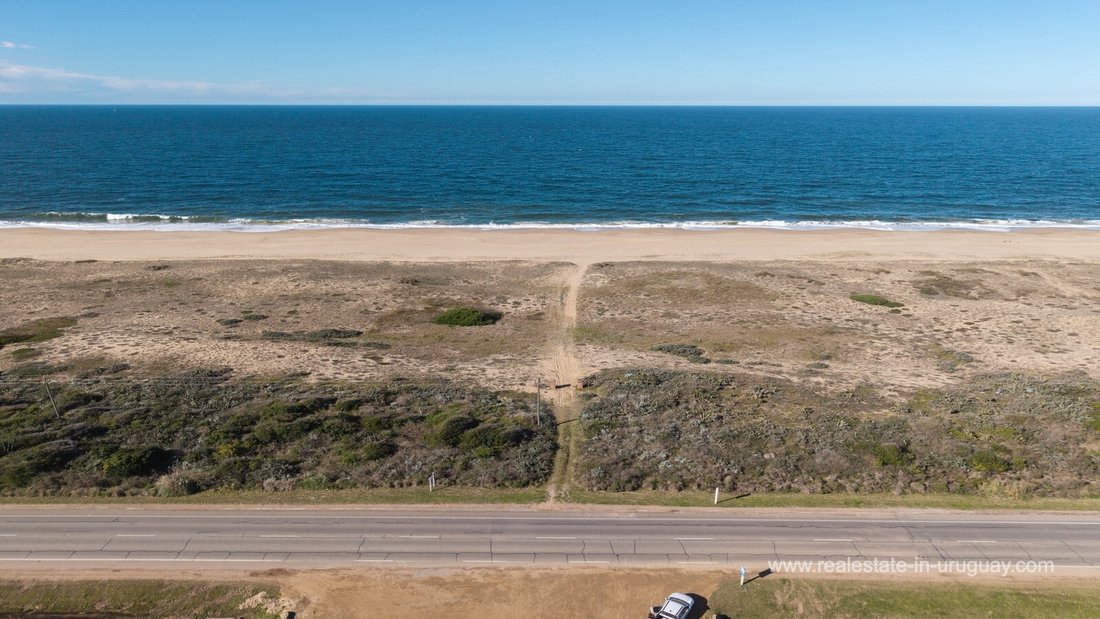 Land in Edén Rock, Maldonado Department, Uruguay 2 - 18681107