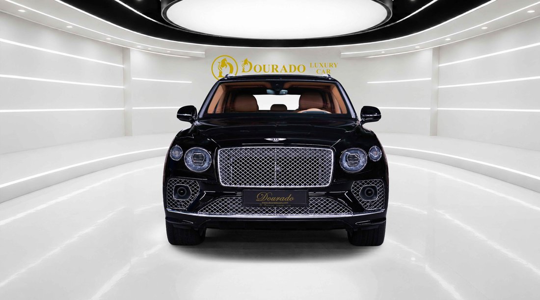 Suv in Dubai, United Arab Emirates 2 - 18684250