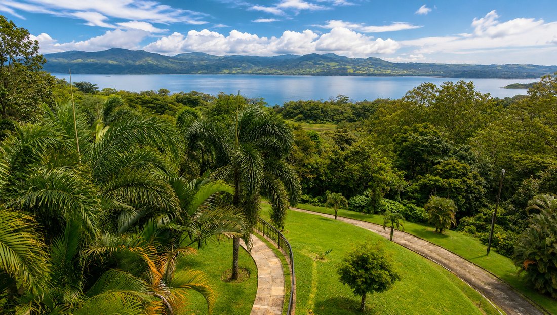 Villa in Nuevo Arenal, Guanacaste Province, Costa Rica 4 - 18680478