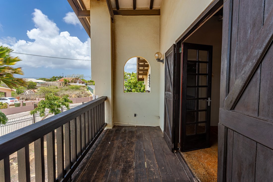 Villa in Willemstad, Curaçao, Curaçao 2 - 18680274