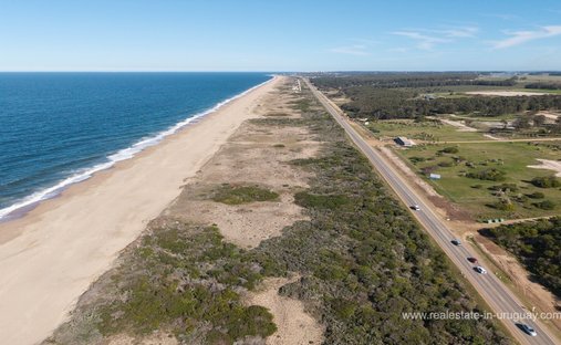 Land in Edén Rock, Maldonado Department, Uruguay 1