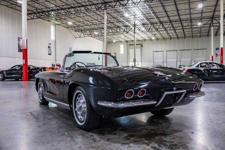 Cabriolet in Plainfield, United States 3 - 18684947