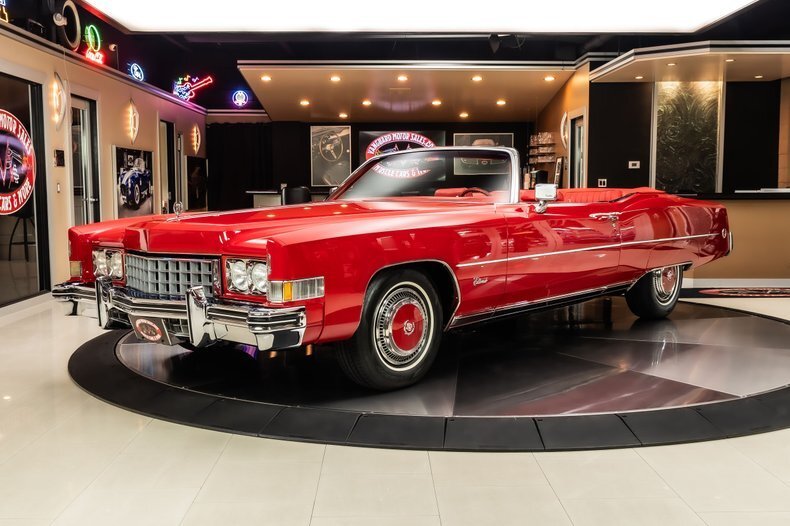 Cabriolet in Plymouth, United States 1 - 18684875