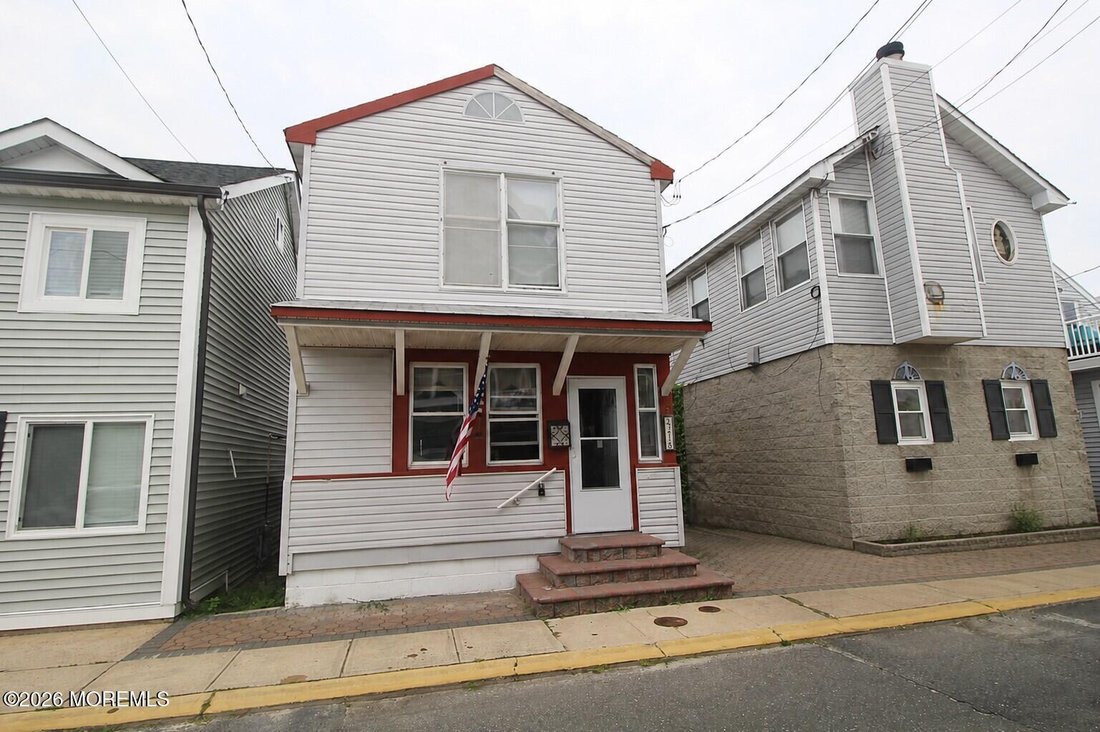 House in Seaside Heights, New Jersey, United States 2 - 18684837
