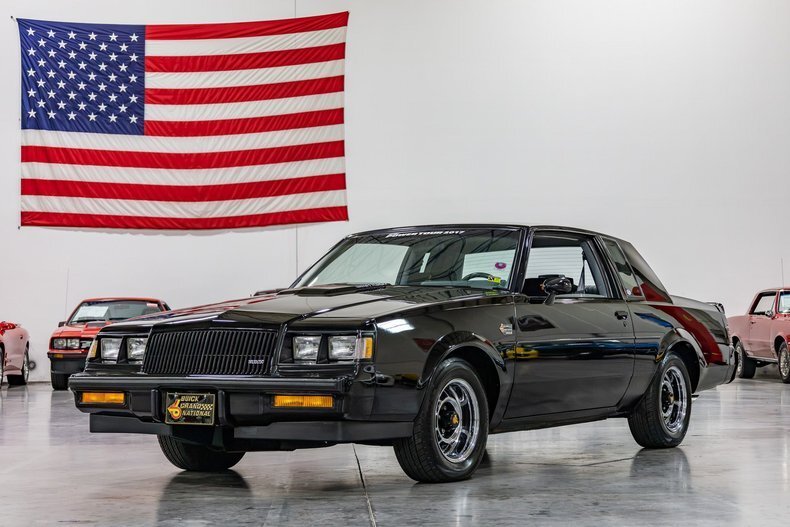 Coupe in Plainfield, United States 3 - 18684926