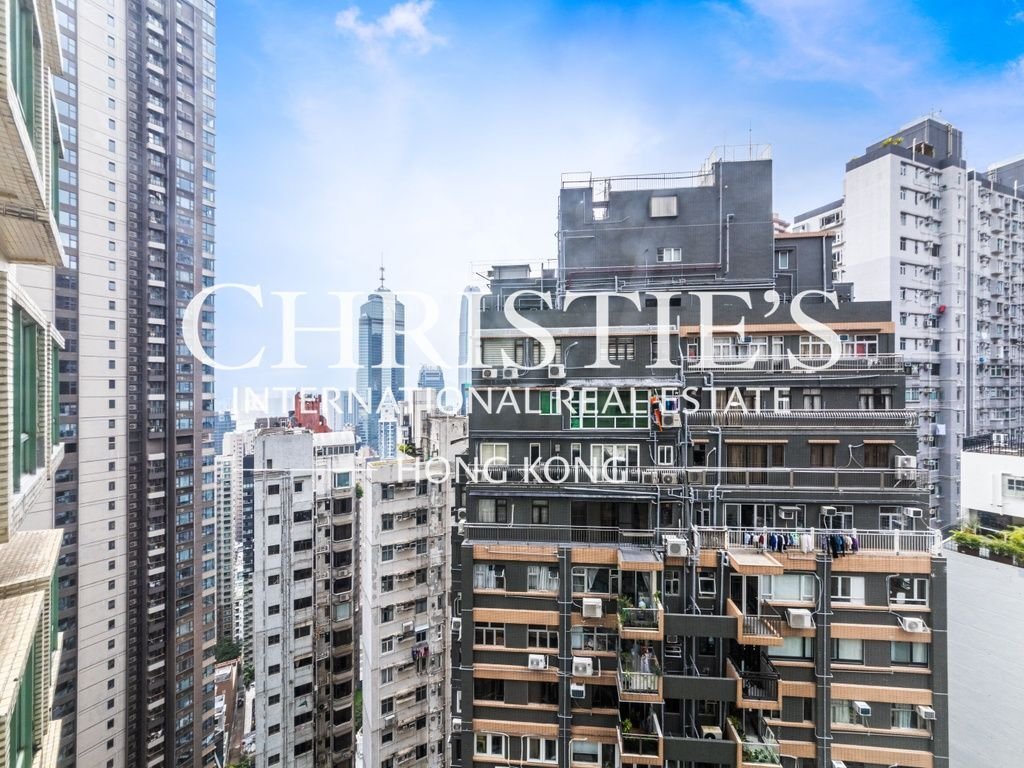Apartment in Hong Kong, Hong Kong 1 - 18685915