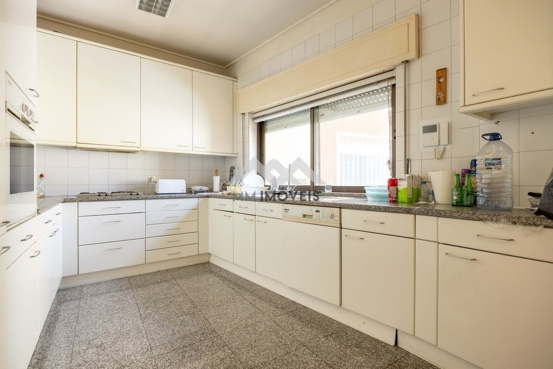 Apartment in Aldoar, Foz do Douro e Nevogilde, Porto District, Portugal 4 - 18685637