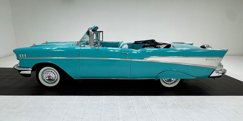 Cabriolet in Morgantown, United States 4 - 18684934