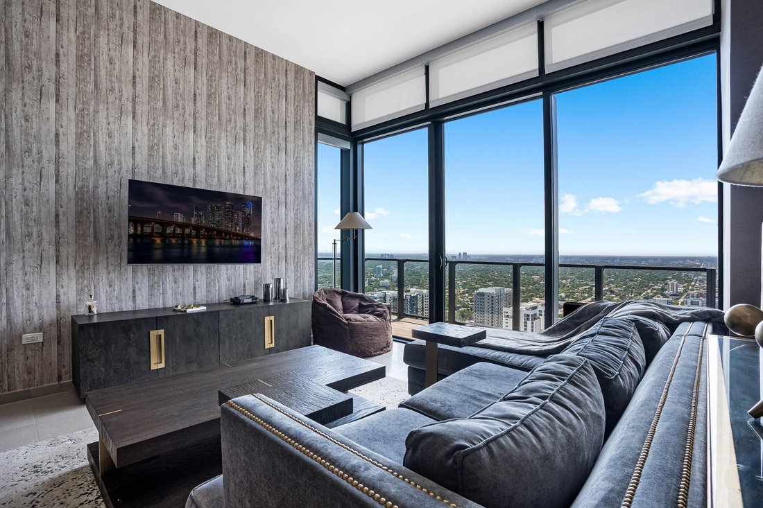 Condo in Miami, Florida, United States 1 - 18685419