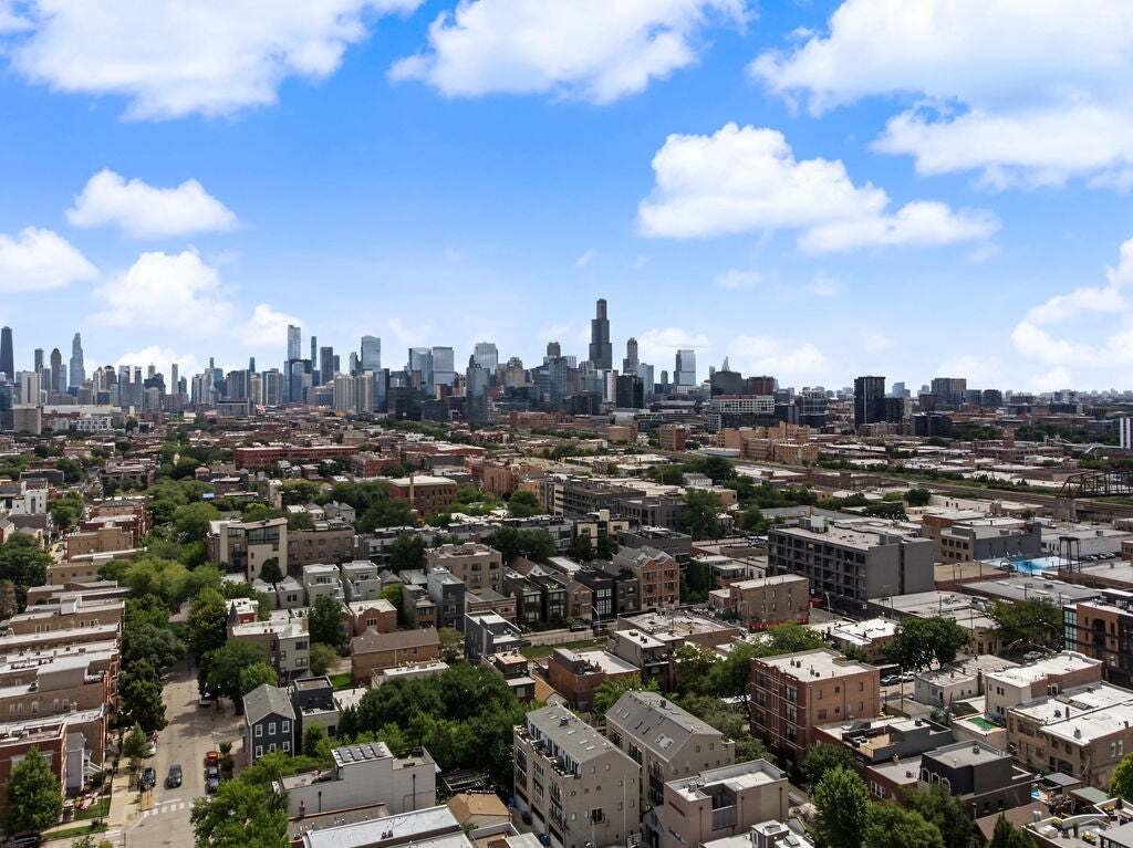 House in Chicago, Illinois, United States 2 - 18685239