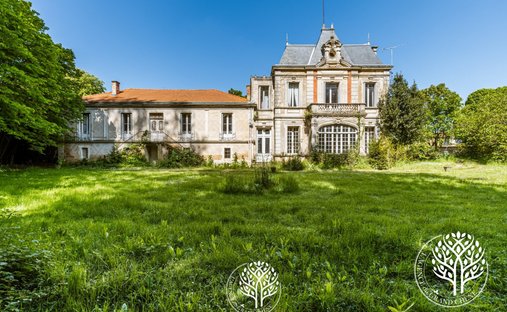 House in Centre, Tonnay-Charente, France 1