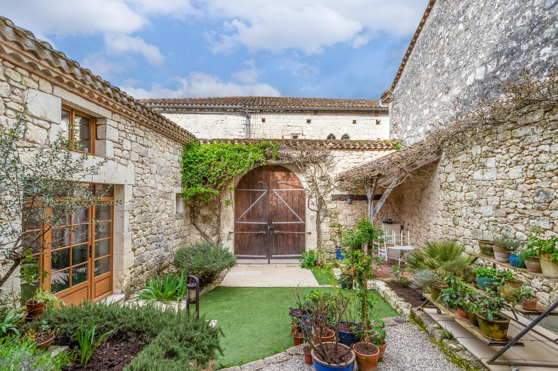House in Tournon-d'Agenais, Nouvelle-Aquitaine, France 4 - 18685358