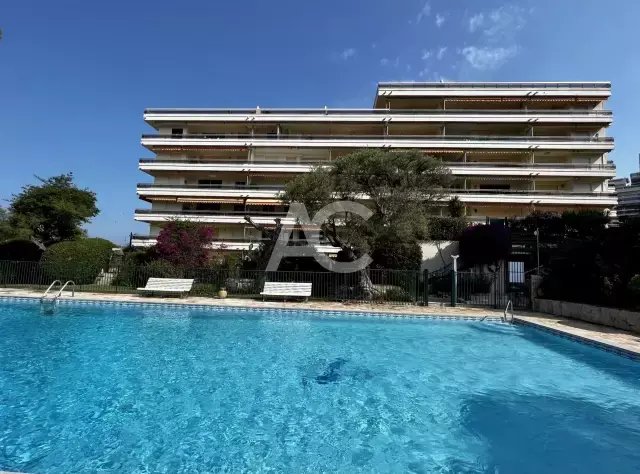 Apartamento en Fontmerle, Antibes, Francia 1 - 15675585
