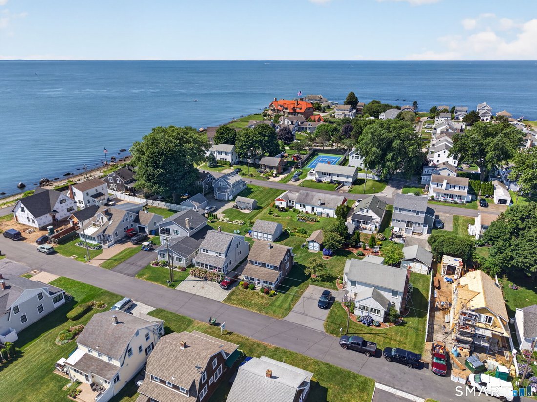 House in Old Saybrook, Connecticut, United States 3 - 18684629